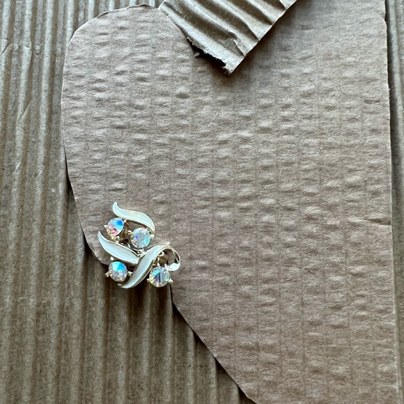 Vintage BSK Rhinestone Necklace and Bracelet Set; Clip-on Earrings - Picture 4 of 4